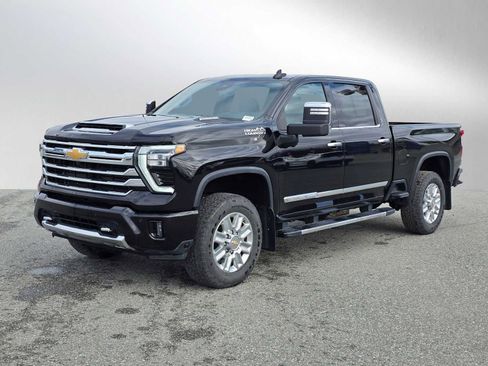 Used 2024 Chevrolet Silverado 2500 High Country w/ High Country Premium Package AWD/4WD image 7