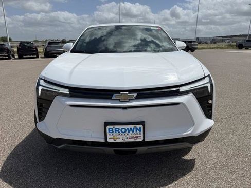 New 2025 Chevrolet Blazer EV LT image 3