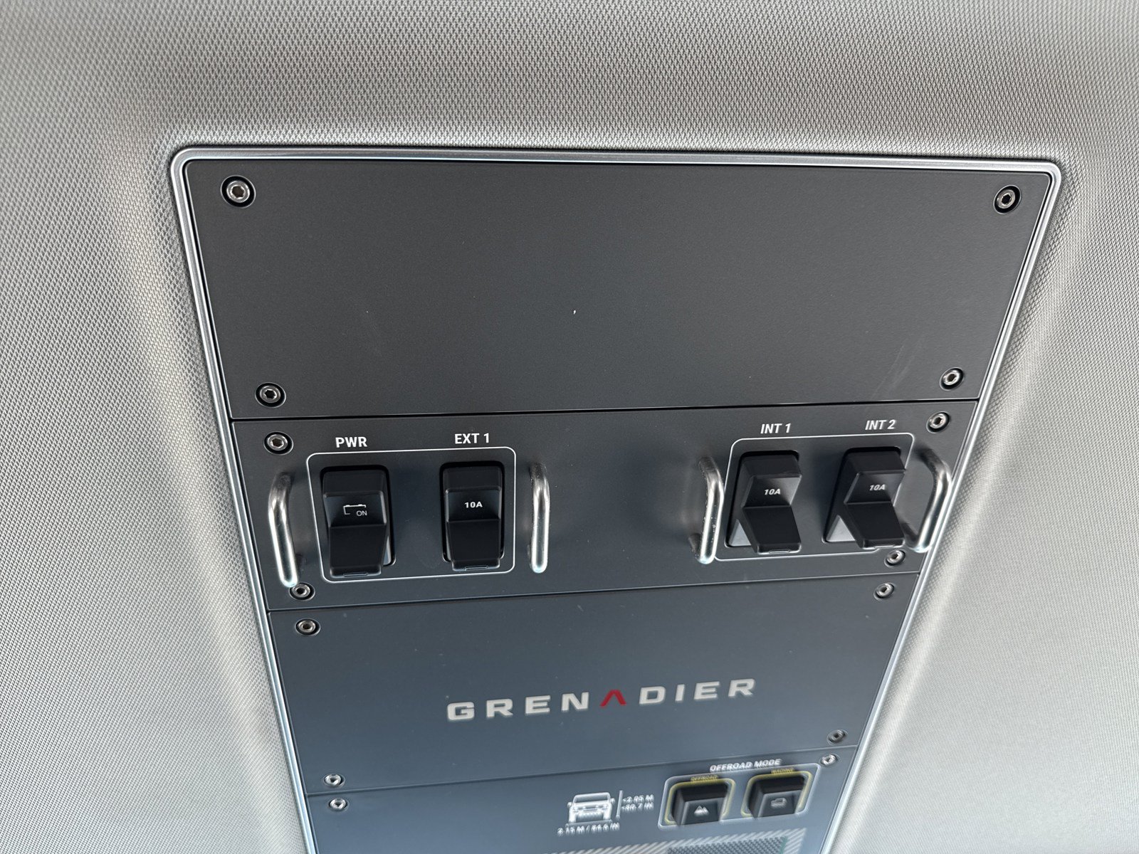 Used 2024 INEOS Grenadier Station Wagon AWD/4WD image 24
