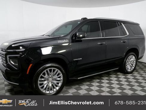 Used 2025 Chevrolet Tahoe High Country w/ Sun And Tow Package image 2