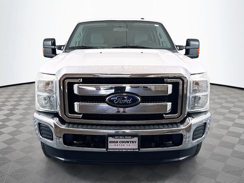 Used 2015 Ford F250 XLT w/ XLT Interior Package AWD/4WD image 2