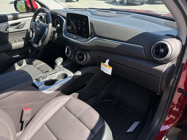 New 2026 Chevrolet Blazer LT w/ LPO, Floor Liner Package AWD/4WD image 30