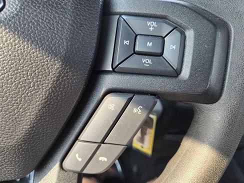 Used 2016 Ford F150 XL w/ Equipment Group 101A Mid image 28