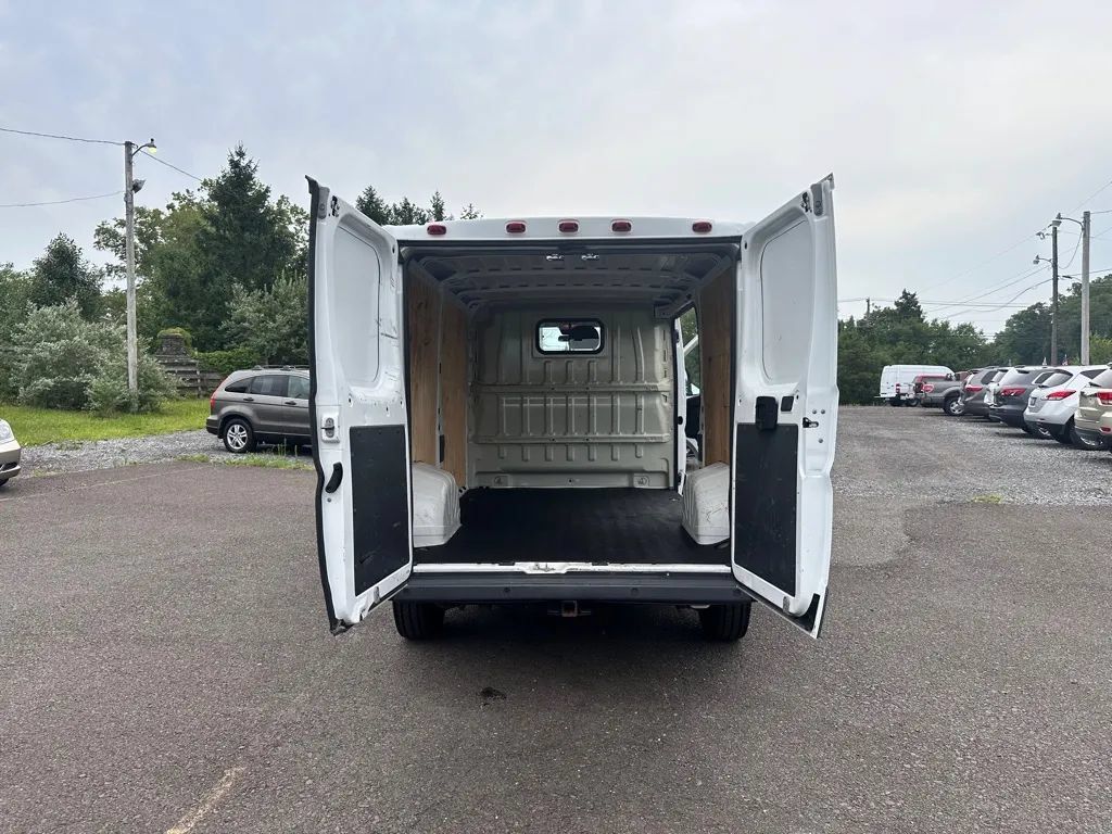 Used 2015 RAM ProMaster 1500 w/ Mopar Trailer Tow Group FWD image 16