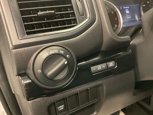 Used 2023 Nissan Titan SV w/ Accessory Utility Package image 14