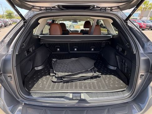Certified 2025 Subaru Outback Touring XT AWD/4WD image 18