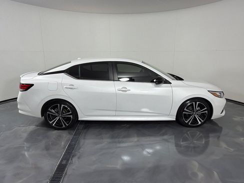 Used 2022 Nissan Sentra SR FWD image 4