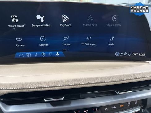 Used 2025 Cadillac XT4 Premium Luxury w/ Technology Package image 19