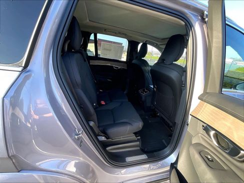 New 2026 Volvo XC90 B5 Plus w/ Protection Package image 27