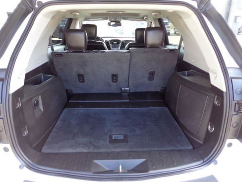 Used 2017 Chevrolet Equinox LT image 20