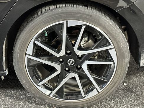 Certified 2024 Nissan Sentra SR image 10