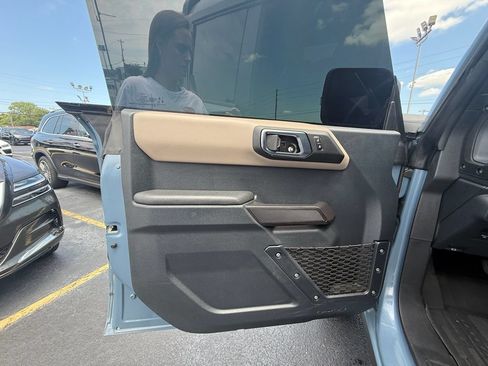 Used 2024 Ford Bronco Wildtrak AWD/4WD image 11