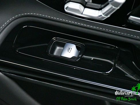Used 2022 Mercedes-Benz SL 63 AMG 4MATIC image 61