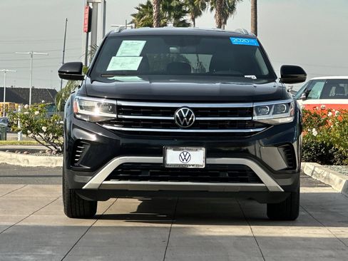 Certified 2020 Volkswagen Atlas Cross Sport S image 10