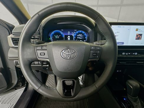 Certified 2025 Toyota Camry XSE FWD image 15