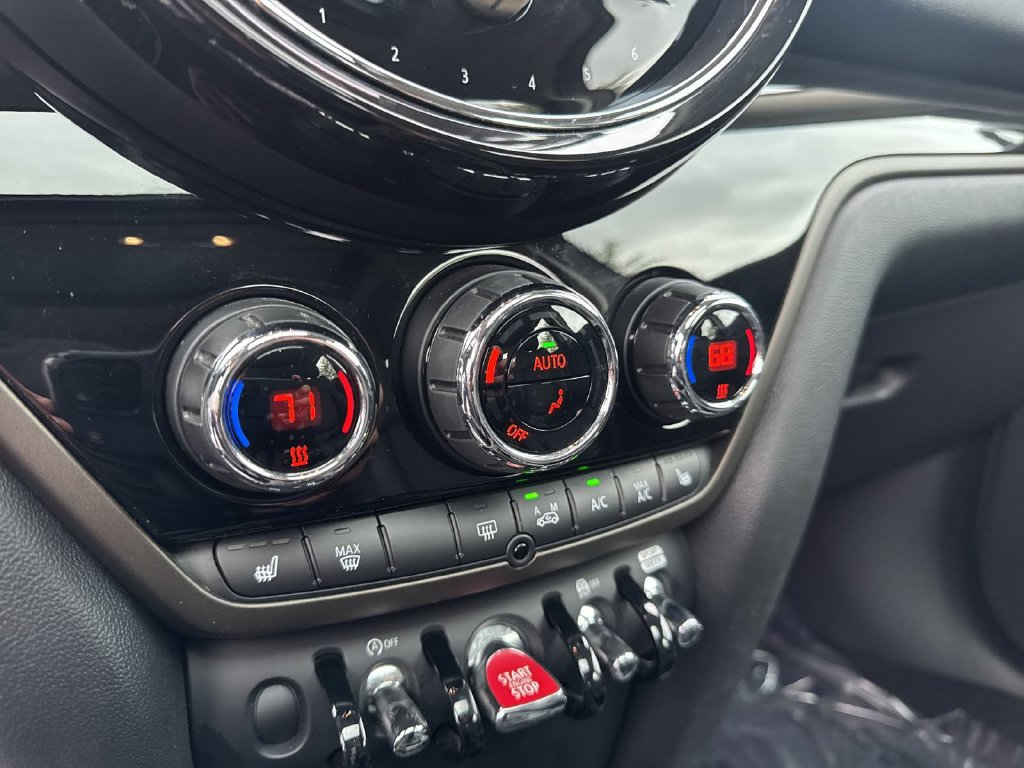 Used 2024 MINI Cooper Countryman S w/ Premium Package FWD image 15