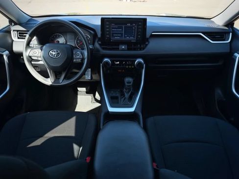 Used 2021 Toyota RAV4 LE w/ Carpet Mat Package (TMS) FWD image 35