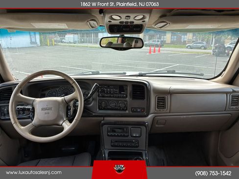 Used 2002 GMC Yukon XL Denali AWD/4WD image 15