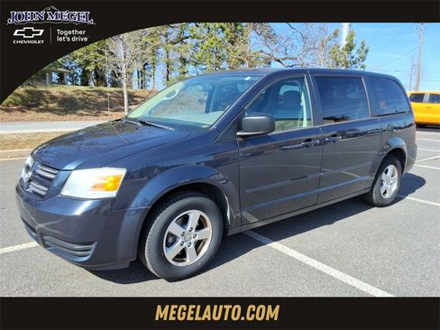 Used 2009 Dodge Grand Caravan SE image 1