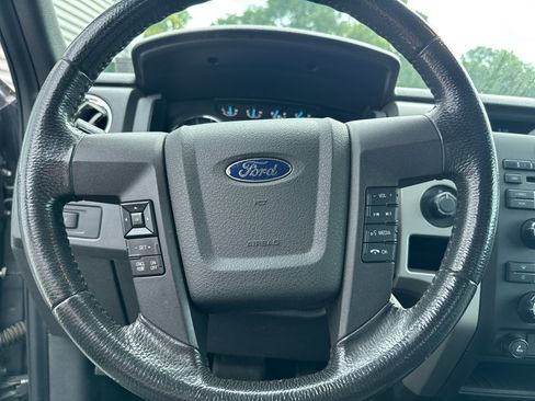 Used 2011 Ford F150 XLT w/ HD Payload Pkg AWD/4WD image 19