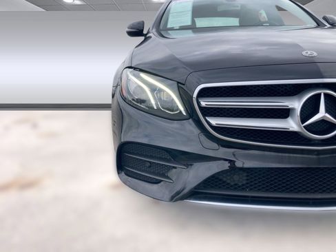 Used 2020 Mercedes-Benz E 350 Sedan w/ Premium Package image 10