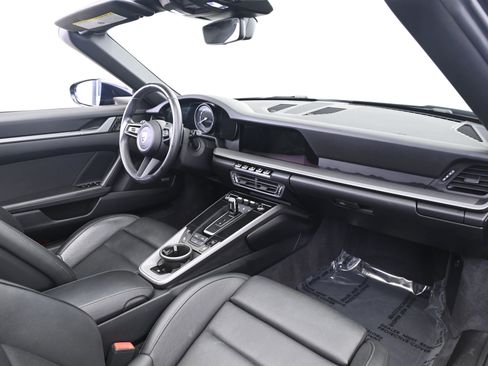 Used 2020 Porsche 911 Carrera S image 21