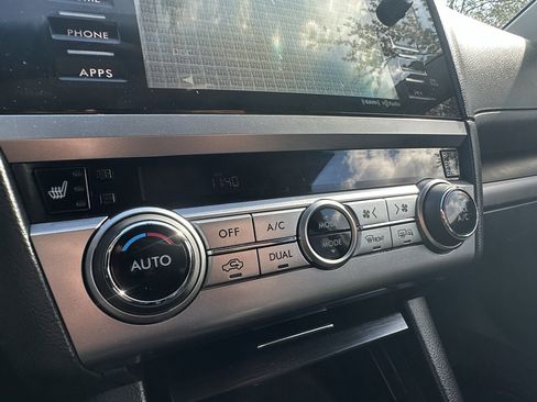 Used 2015 Subaru Outback 2.5i Limited AWD/4WD image 15