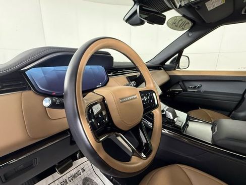 Used 2024 Land Rover Range Rover Sport Dynamic SE image 12