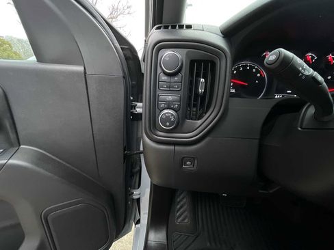 Certified 2024 Chevrolet Silverado 1500 Custom Trail Boss w/ LPO, Dark Essentials Package image 16