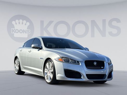 Used 2013 Jaguar XF R image 10