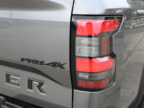 Used 2024 Nissan Frontier PRO-4X w/ Off-Road Protection Package image 22