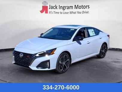 New 2025 Nissan Altima 2.5 SR w/ SR Premium Package
