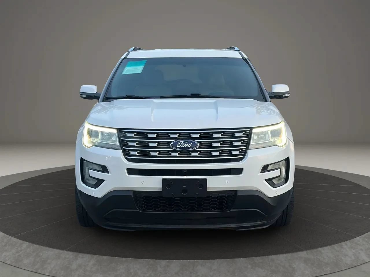 Used 2016 Ford Explorer Limited FWD image 4