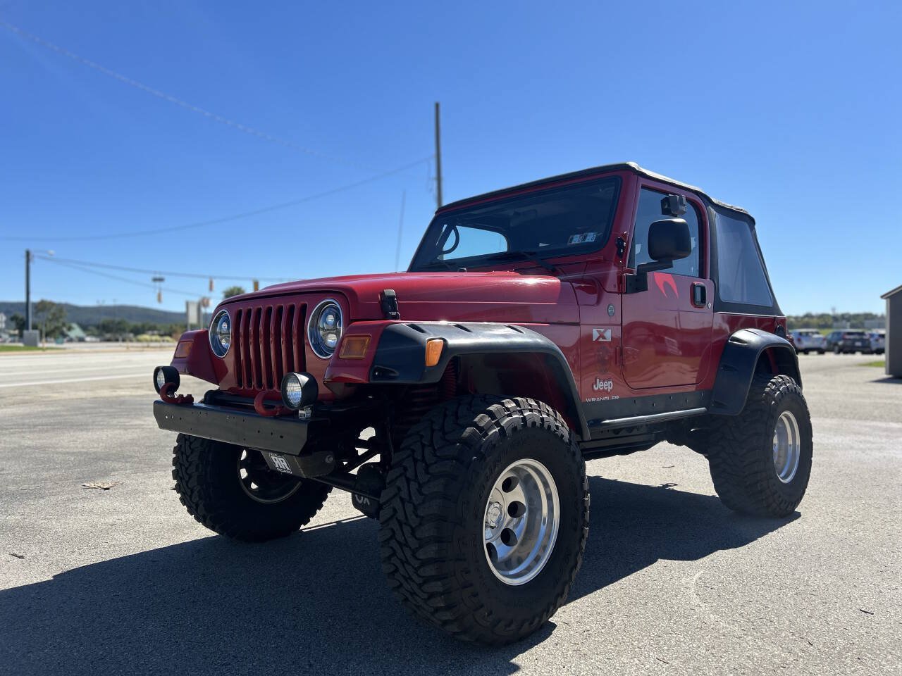 Used 2003 Jeep Wrangler X AWD/4WD image 2