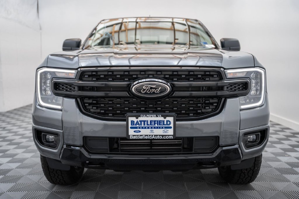 New 2026 Ford Ranger XLT w/ Equipment Group 301A High AWD/4WD image 2