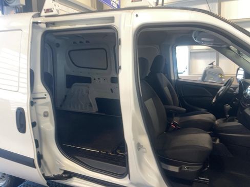 Used 2022 RAM ProMaster City Wagon image 21