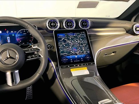 New 2026 Mercedes-Benz GLC 300 4MATIC image 8