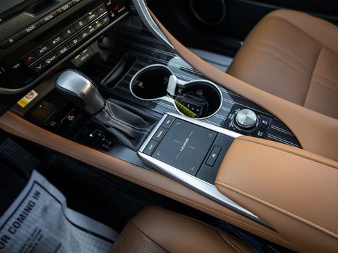 Used 2021 Lexus RX 450h AWD w/ Luxury Package image 19