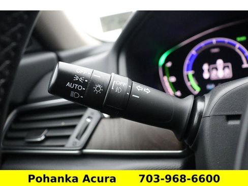Used 2022 Honda Accord Touring image 10