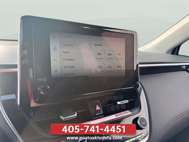 Used 2025 Toyota Corolla Cross XLE w/ Convenience Package AWD/4WD image 31