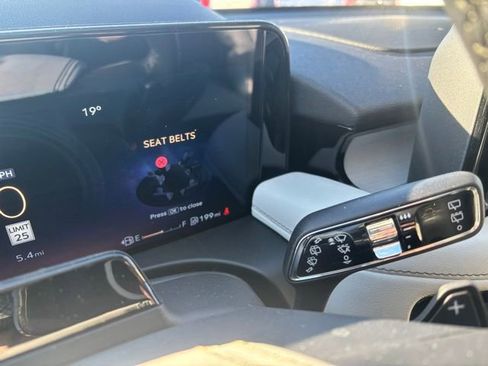 New 2026 Lincoln Aviator Reserve AWD/4WD image 27