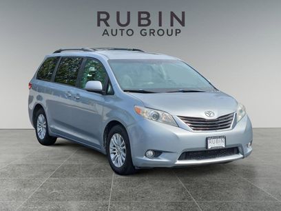 Used 2015 Toyota Sienna XLE w/ XLE Navigation Package