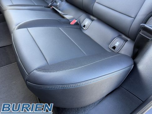 New 2026 Chevrolet Equinox EV LT image 29