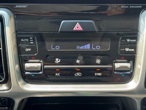 Used 2022 Kia Sorento SX FWD image 29