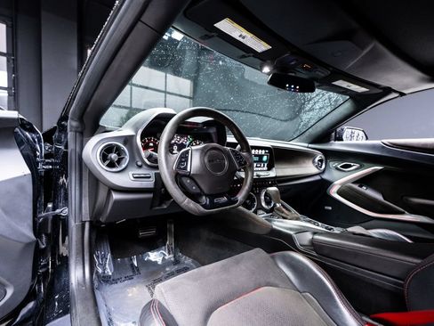 Used 2018 Chevrolet Camaro ZL1 RWD image 24