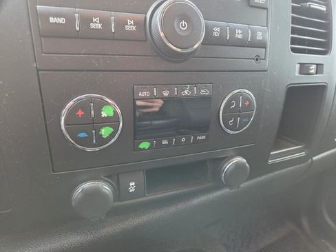 Used 2013 Chevrolet Silverado 1500 LT image 11