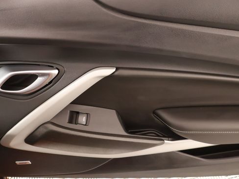 Used 2022 Chevrolet Camaro LT w/ RS Package image 14