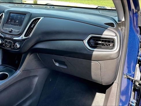 Used 2022 Chevrolet Equinox LT FWD image 21