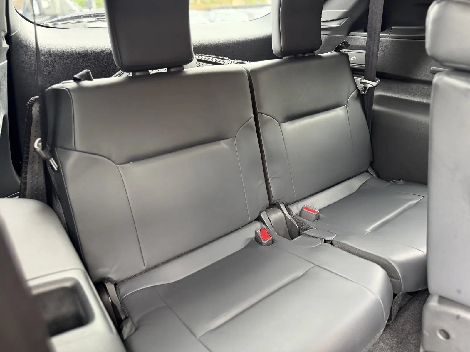 Used 2022 Mitsubishi Outlander SE AWD/4WD image 19