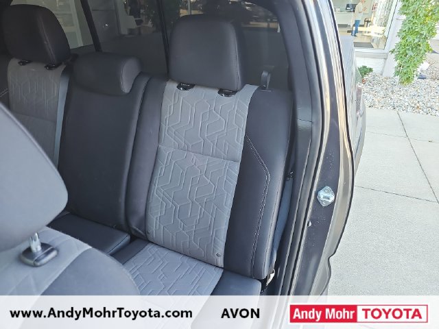 Used 2021 Toyota Tacoma TRD Off-Road AWD/4WD image 31